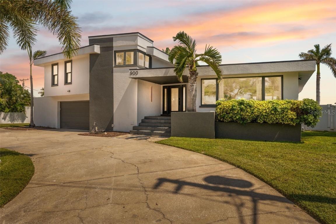 900 79th St., St Petersburg, FL 33707