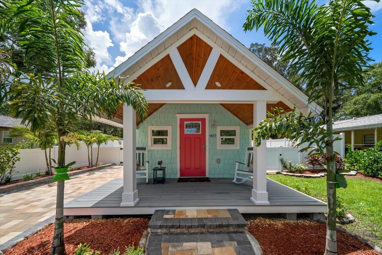 907 15th Ave., Largo, FL 33770