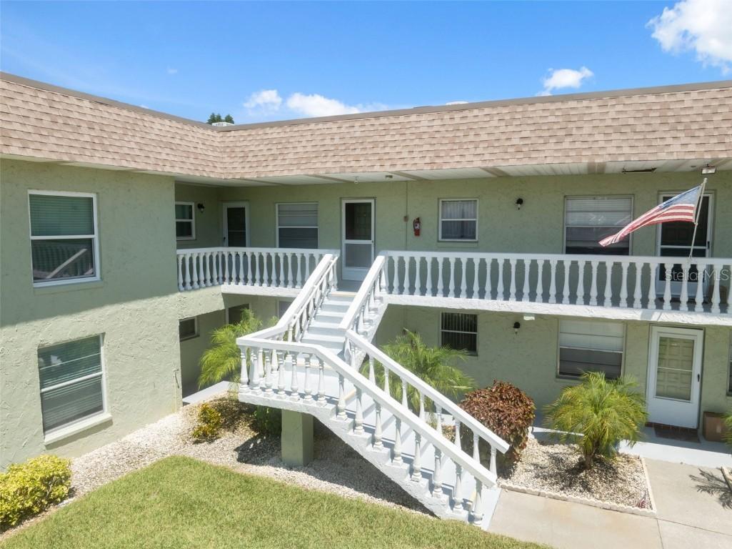 1250 S Pinellas Ave #910, Tarpon Springs, FL 34689