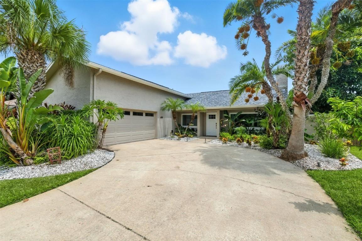 6109 Schooner Way, Tampa, FL 33615