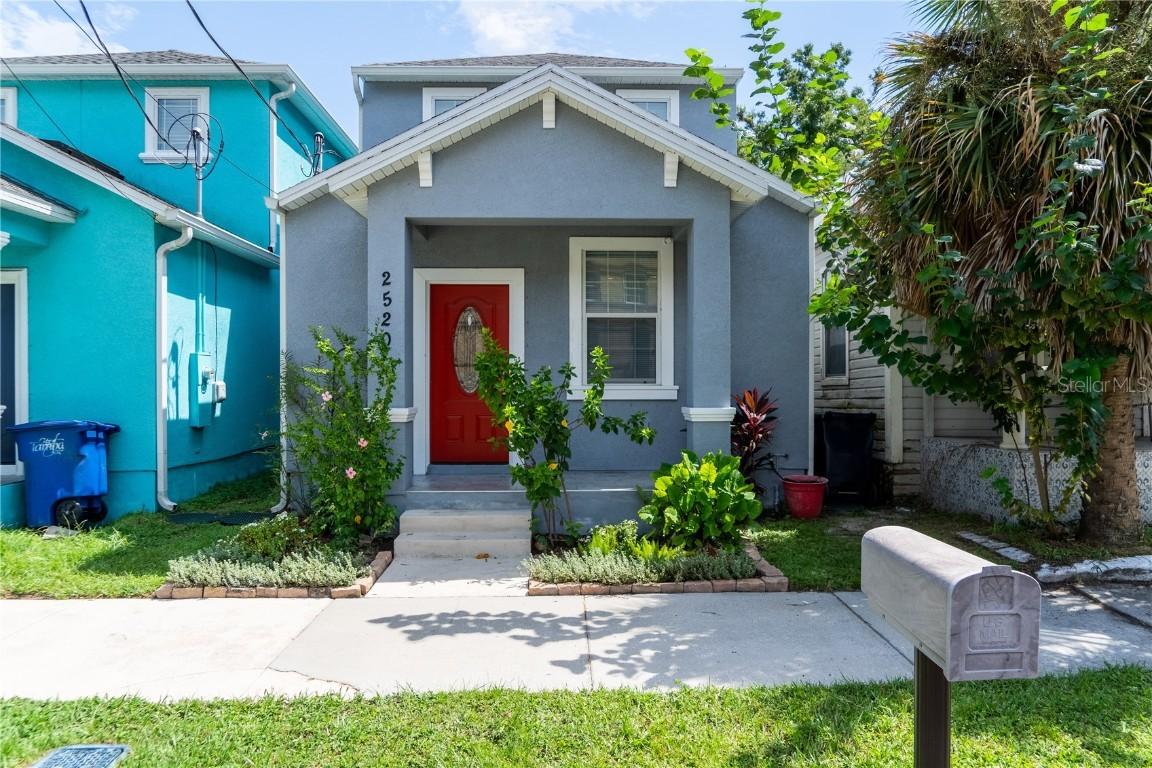2520 W Chestnut St., Tampa, FL 33607