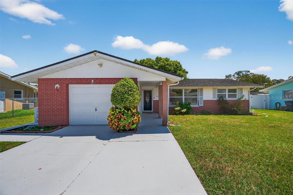 10404 Loquat Dr., Port Richey, FL 34668