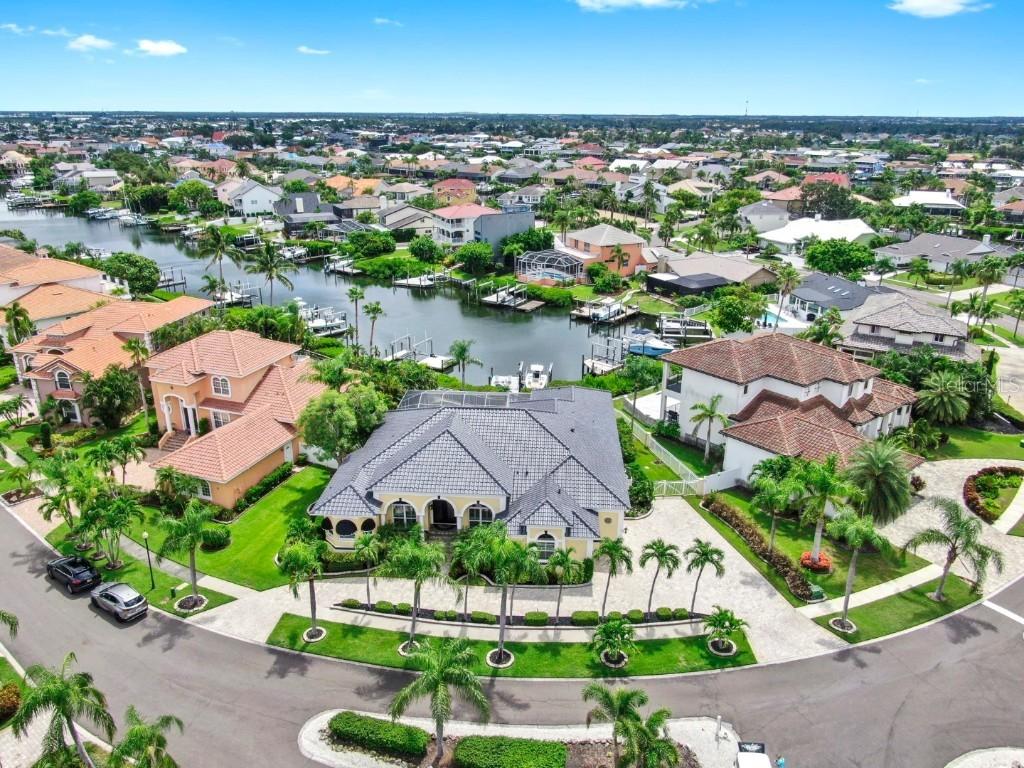 914 Capriccio Ln., Apollo Beach, FL 33572