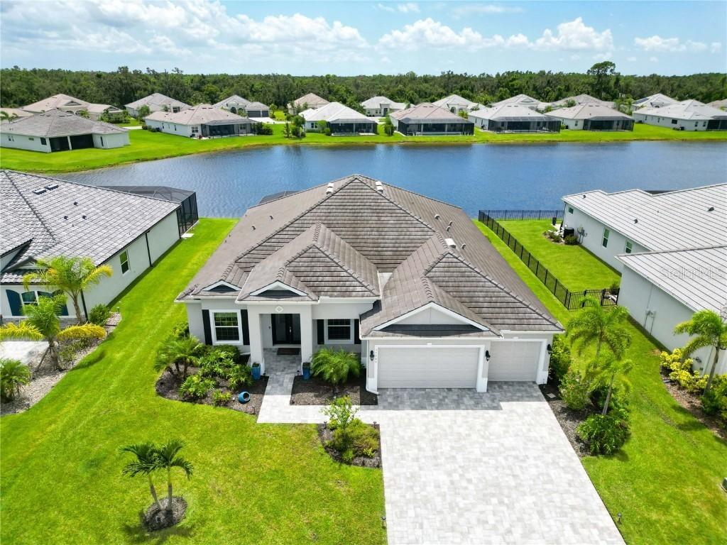 15909 39th Glen, Parrish, FL 34219