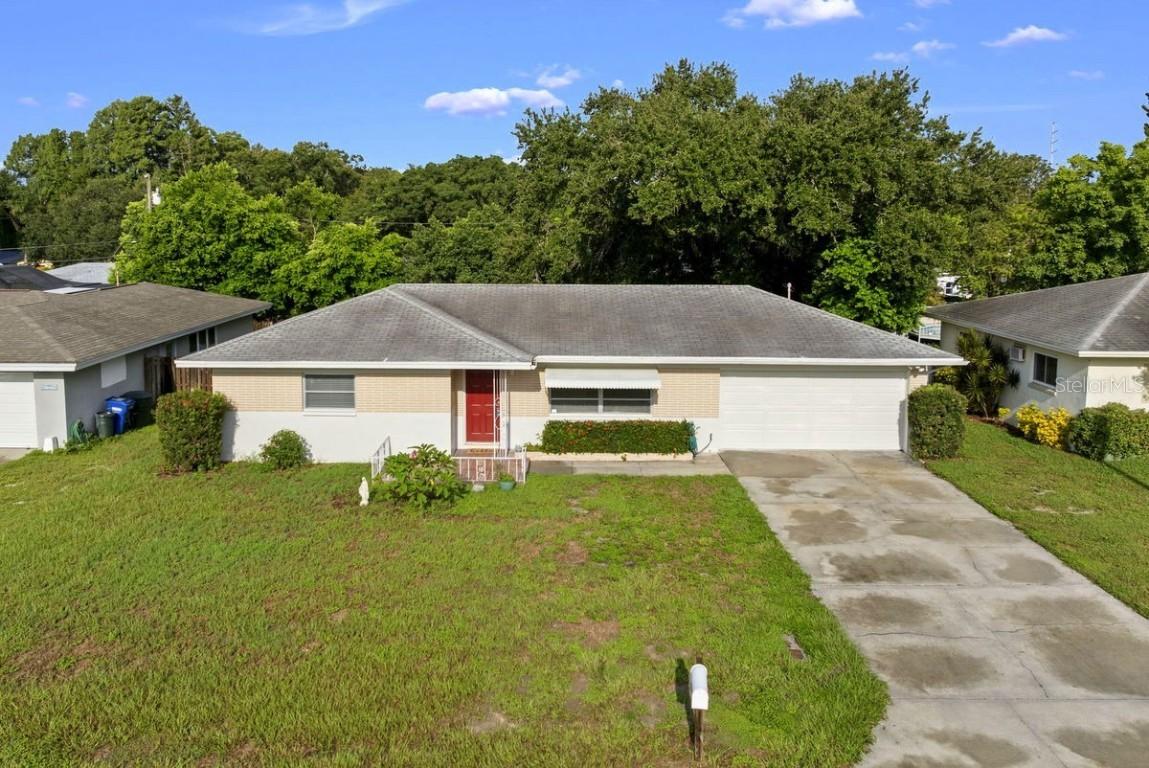 644 Manor Dr., Dunedin, FL 34698