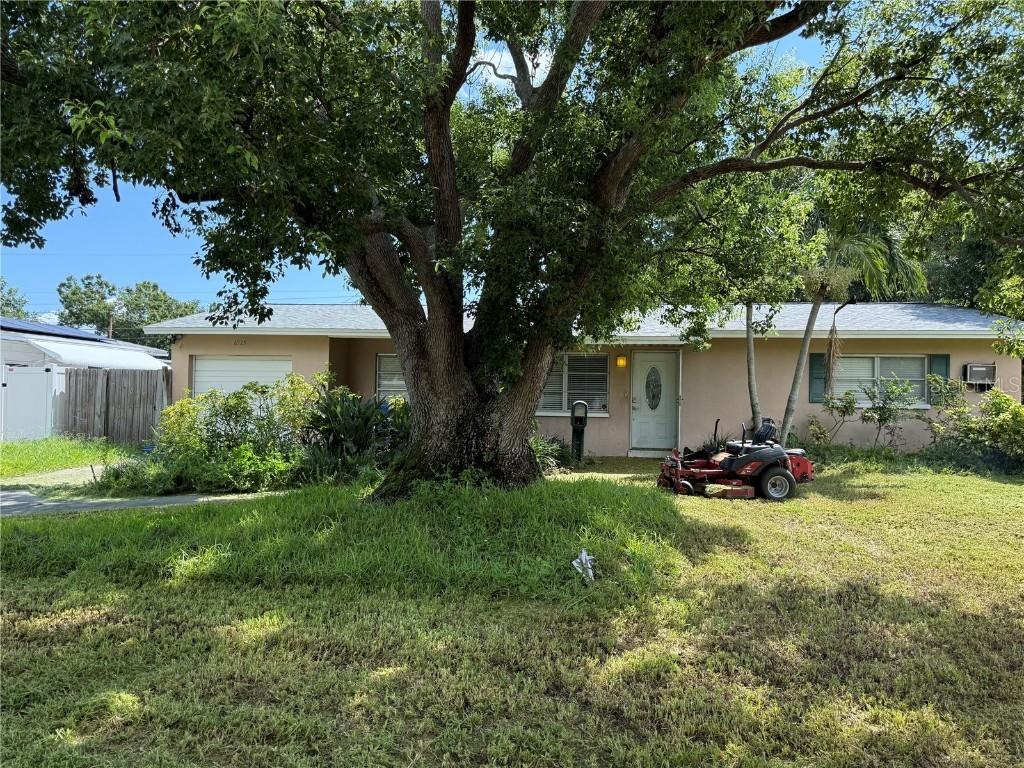 6925 17th St., St Petersburg, FL 33702