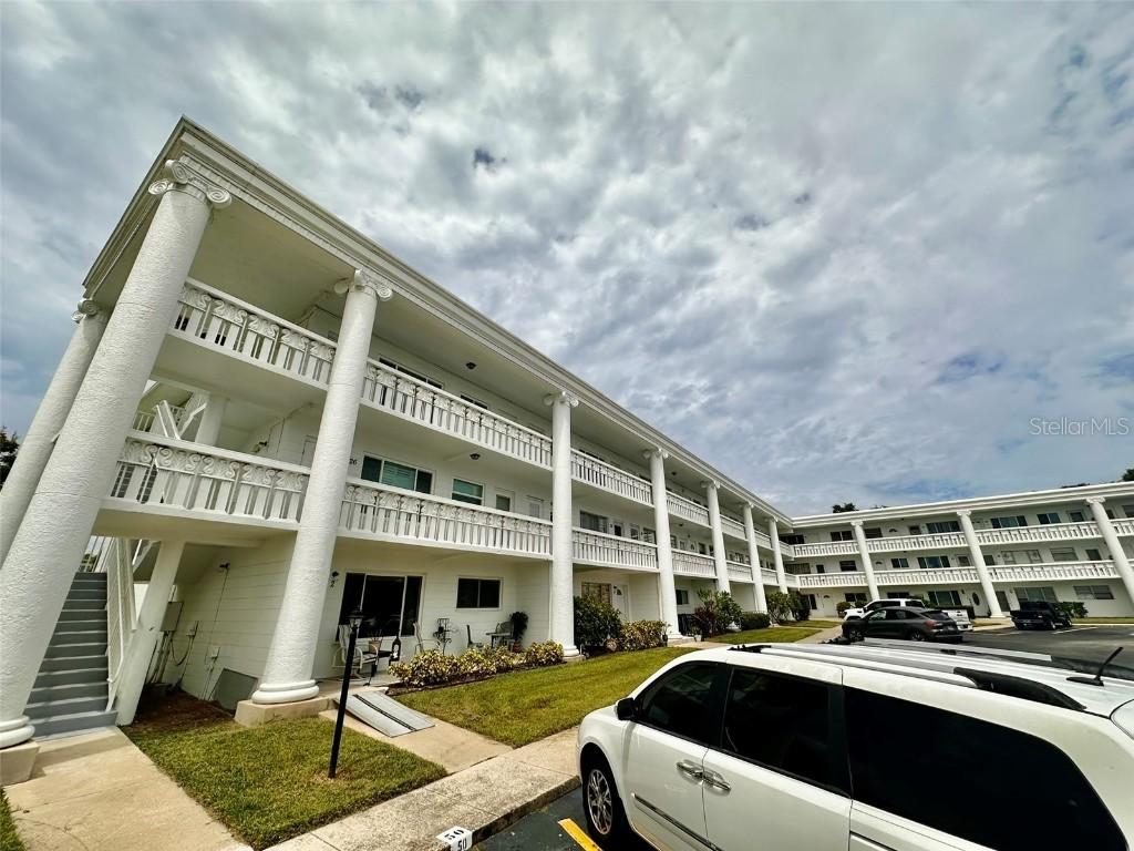 2454 Australia Way #12, Clearwater, FL 33763