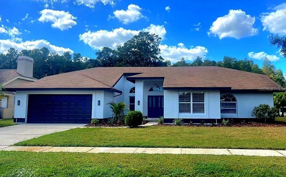382 Waterford Cir., Tarpon Springs, FL 34688