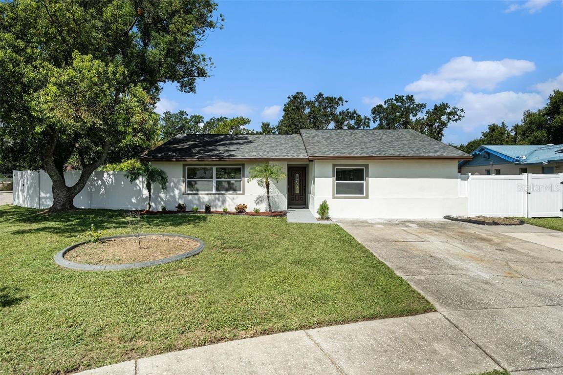 3707 Coppertree Cir., Brandon, FL 33511