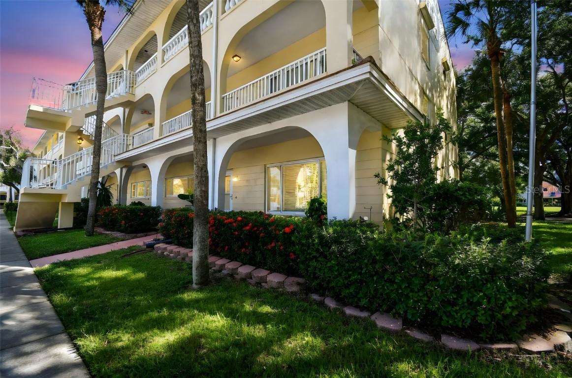 2222 Norwegian Dr. #18, Clearwater, FL 33763