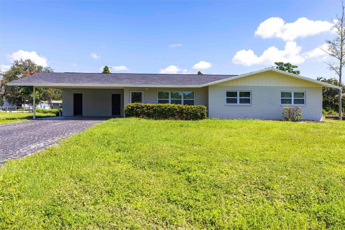 2207 Woodland Blvd., Fort Myers, FL 33907
