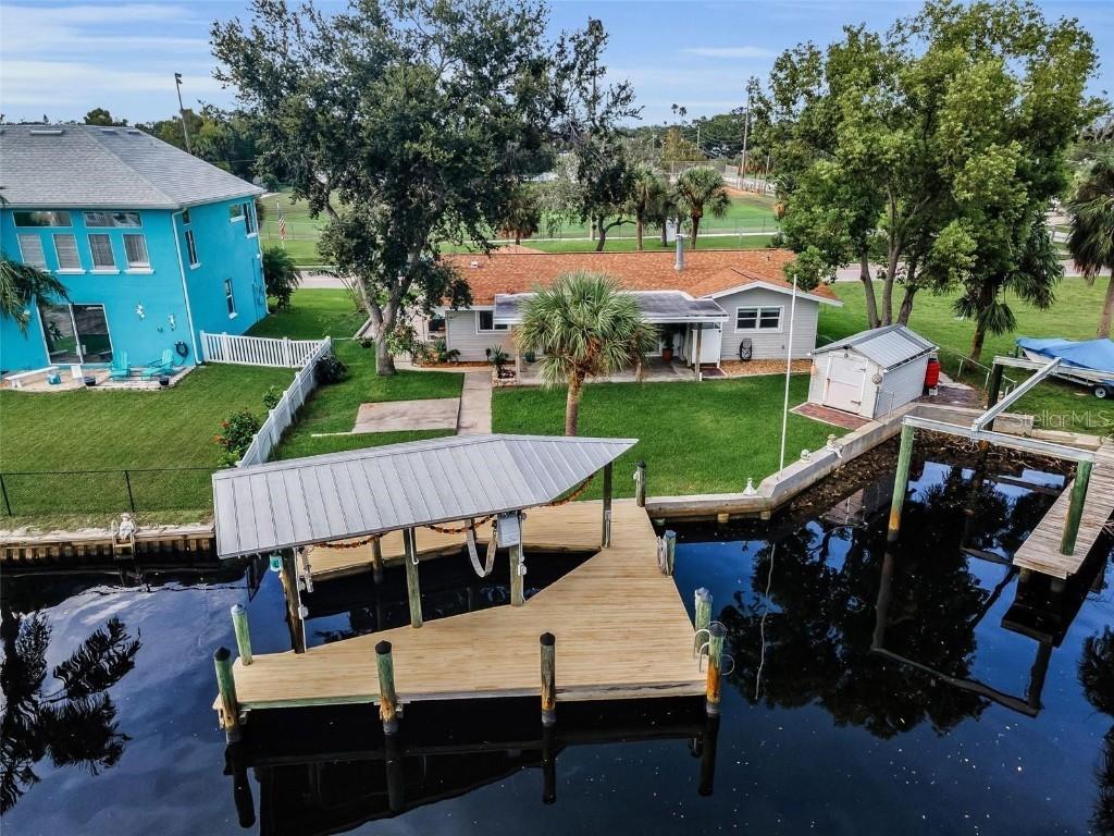 211 W Martin Luther King Jr Dr., Tarpon Springs, FL 34689