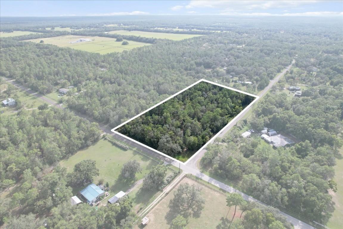 12262 S Oakview Ave., Floral City, FL 34436