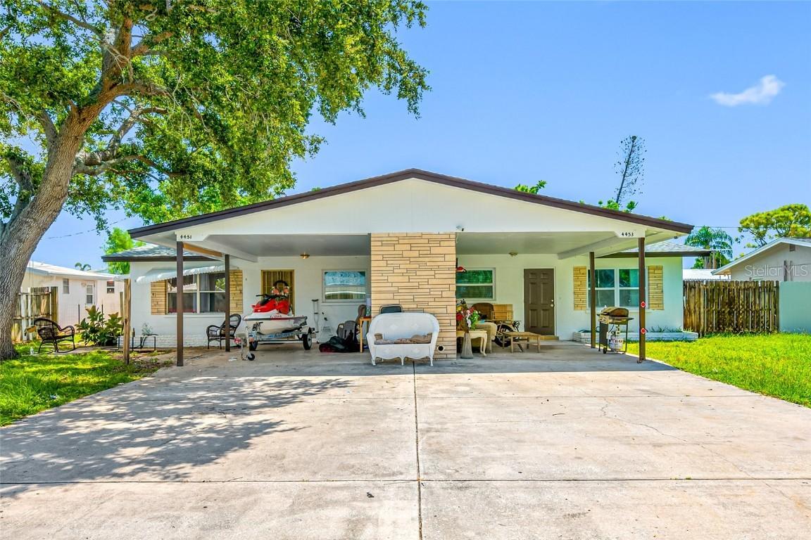 4451 87th Street Ct., Bradenton, FL 34210