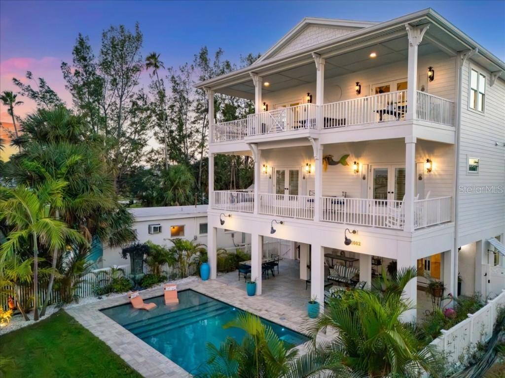 1002 Pass A Grille Way, St Pete Beach, FL 33706