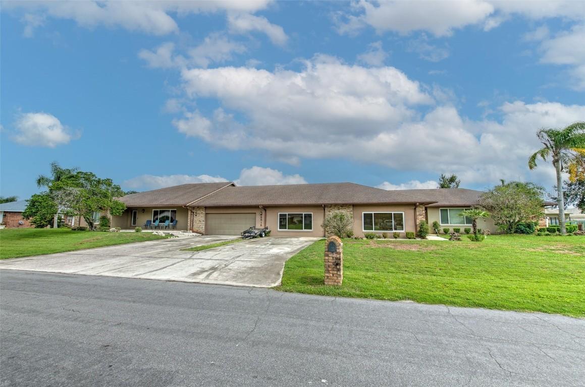 2515 Parkland Dr., Lakeland, FL 33811