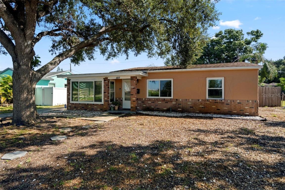 1117 Tyrone Blvd., St Petersburg, FL 33710