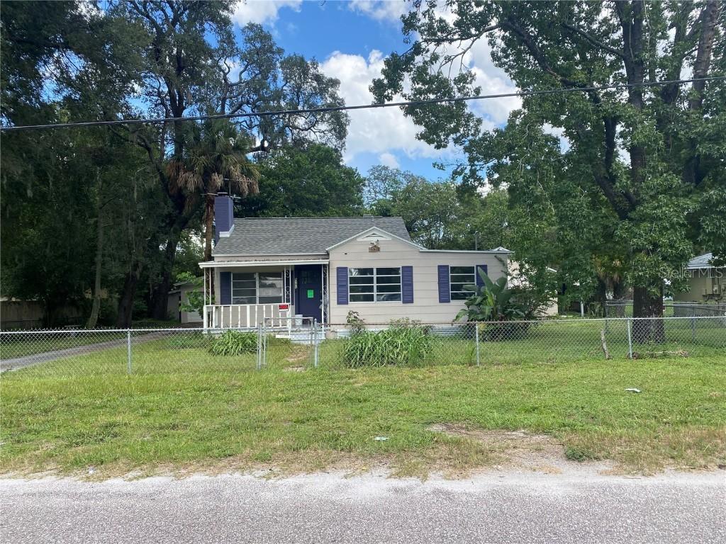 8701 N Willow Ave., Tampa, FL 33604
