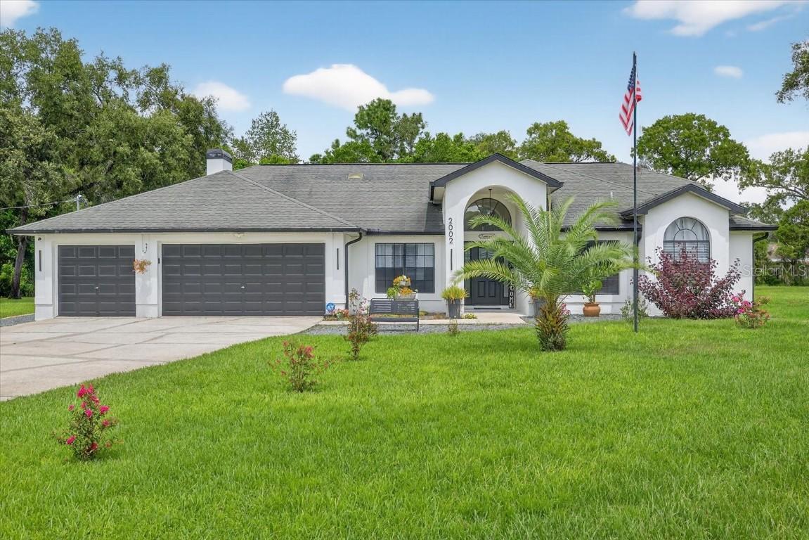 2002 Maximilian Ave., Spring Hill, FL 34609