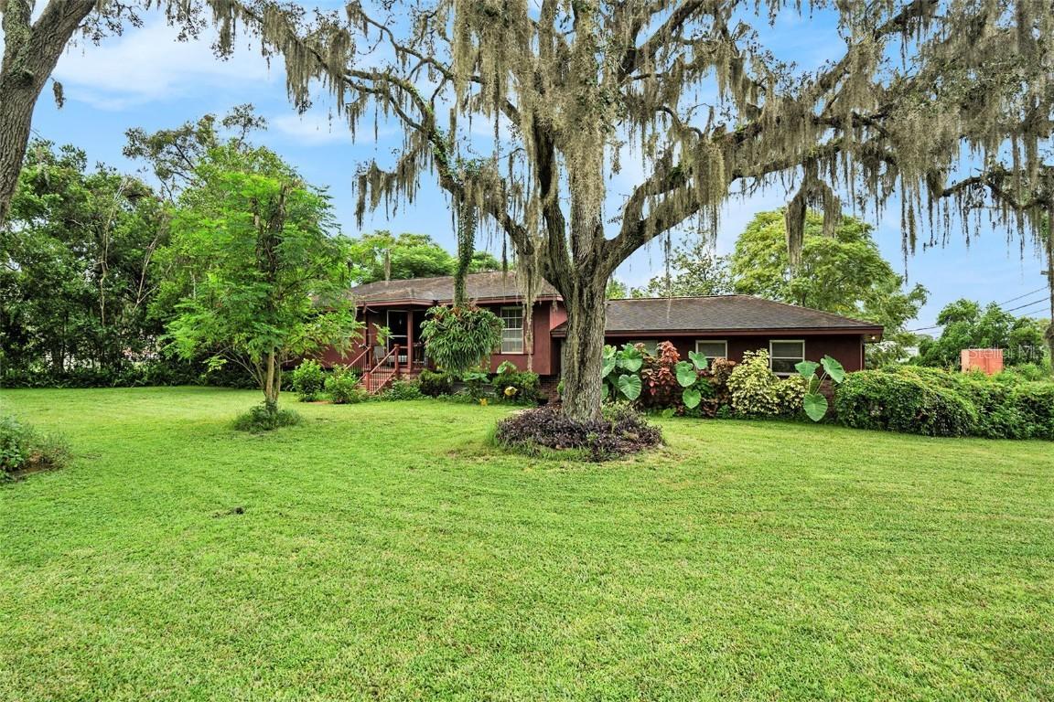 1031 Anderson Snow Rd., Spring Hill, FL 34609