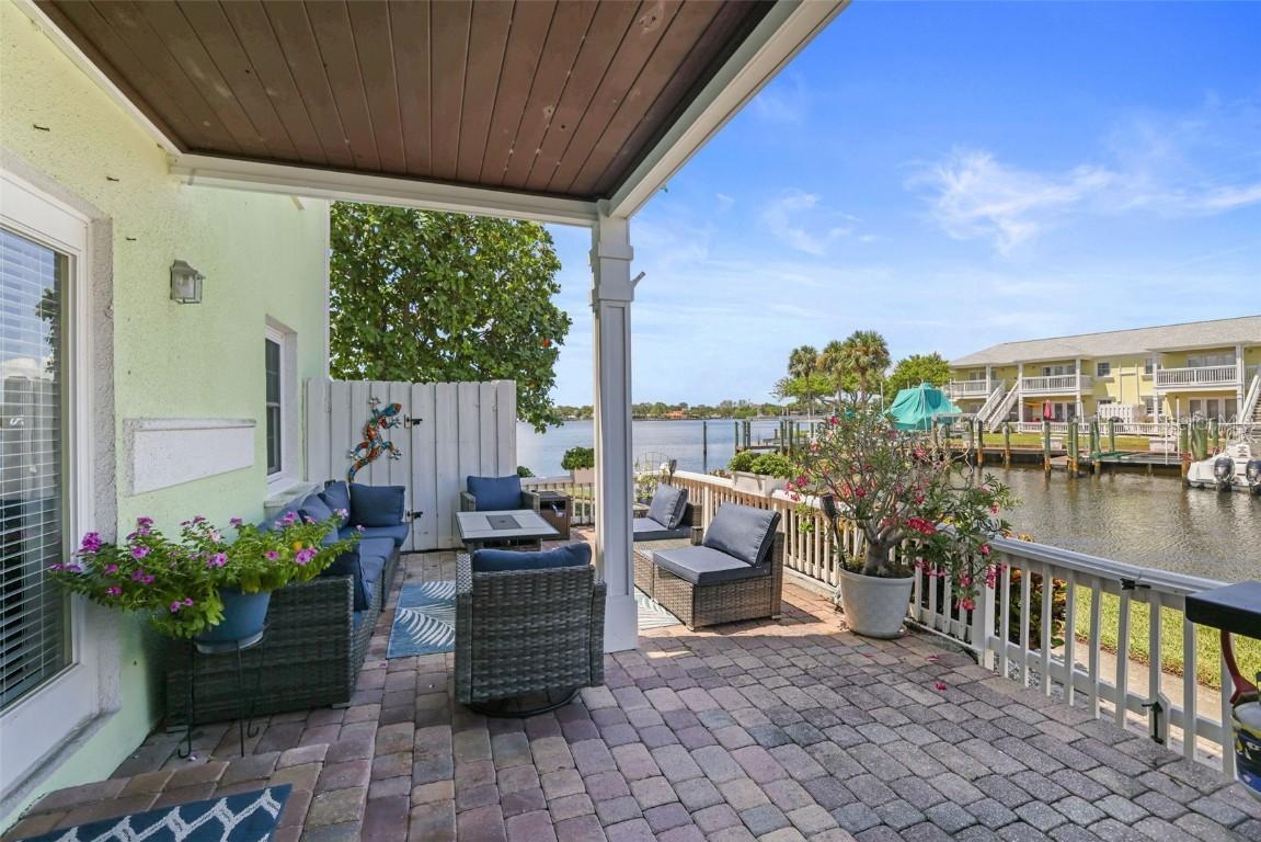 5134 Salmon Dr. #A, St Petersburg, FL 33705