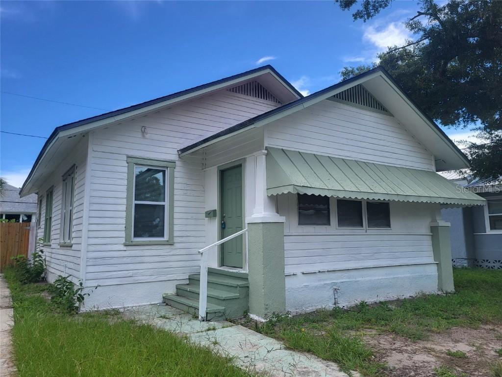 1042 8th Ave., St Petersburg, FL 33705