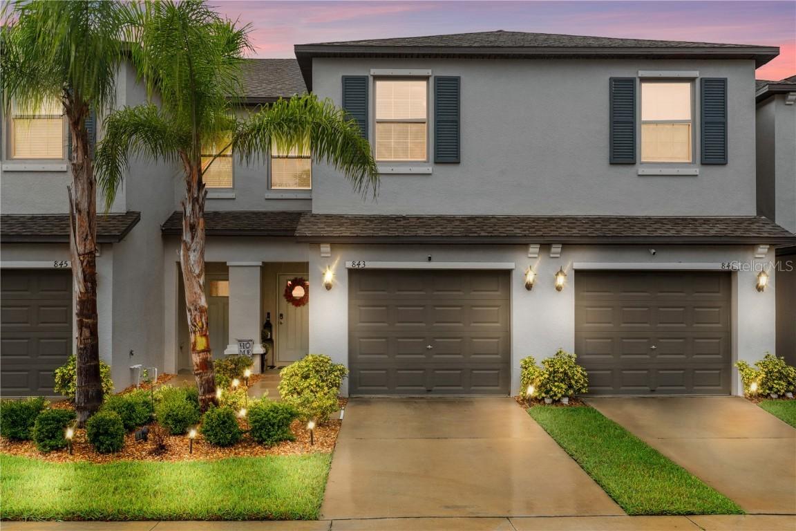 843 Royal Empress Dr., Ruskin, FL 33570