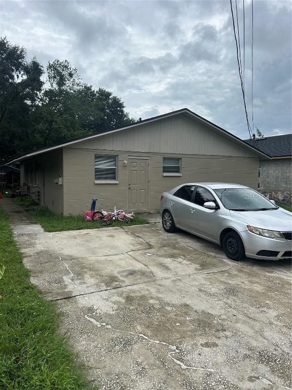 8105 N Klondyke St., Tampa, FL 33604