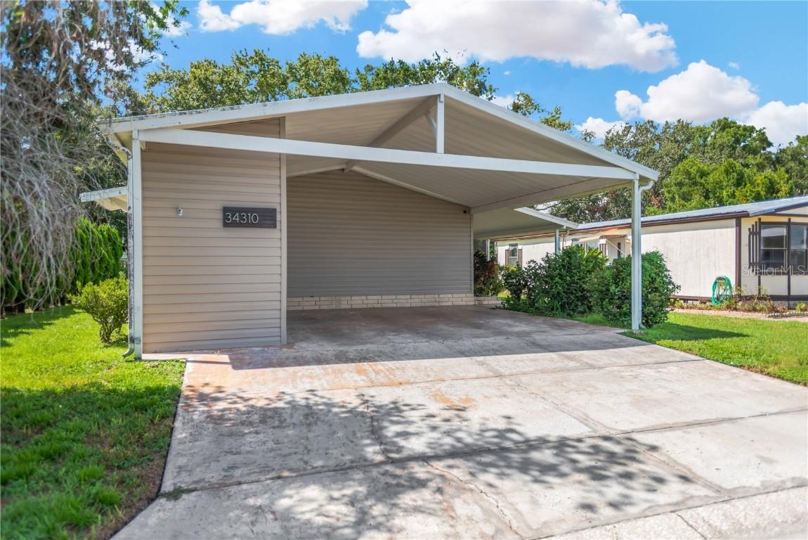 34310 Lodge Dr., Wesley Chapel, FL 33543