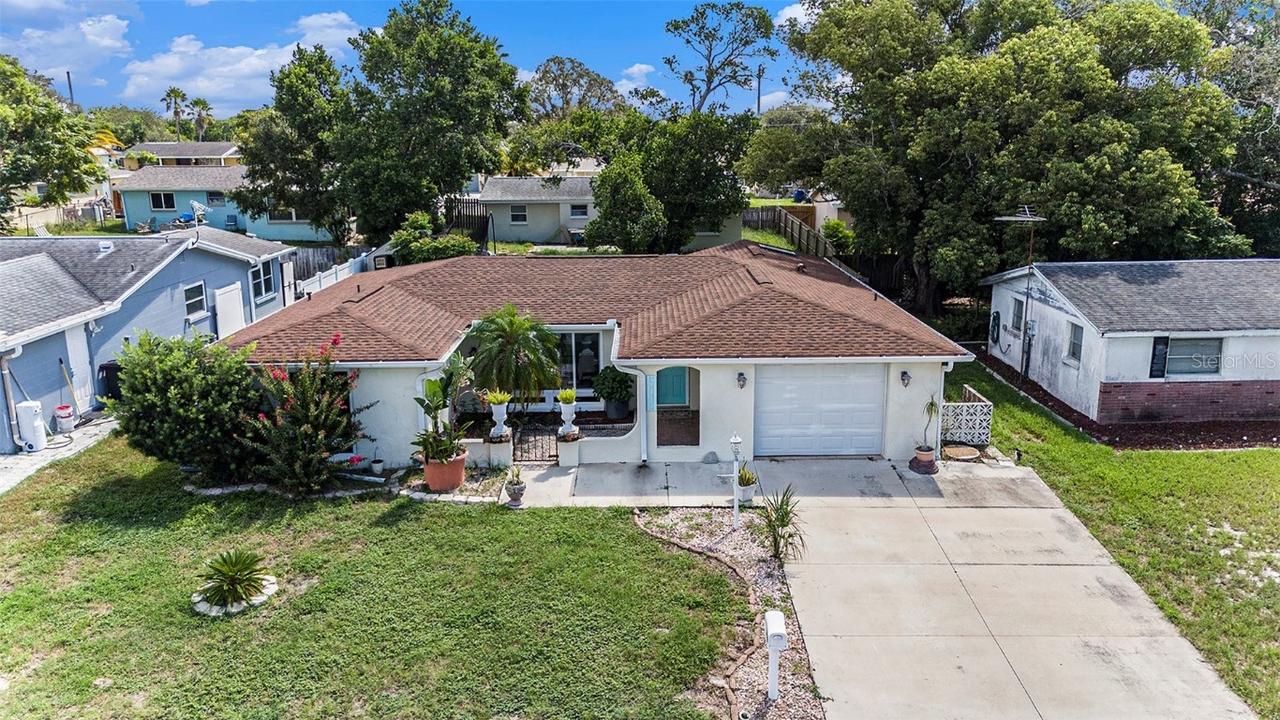9830 Mark Twain Ln., Port Richey, FL 34668