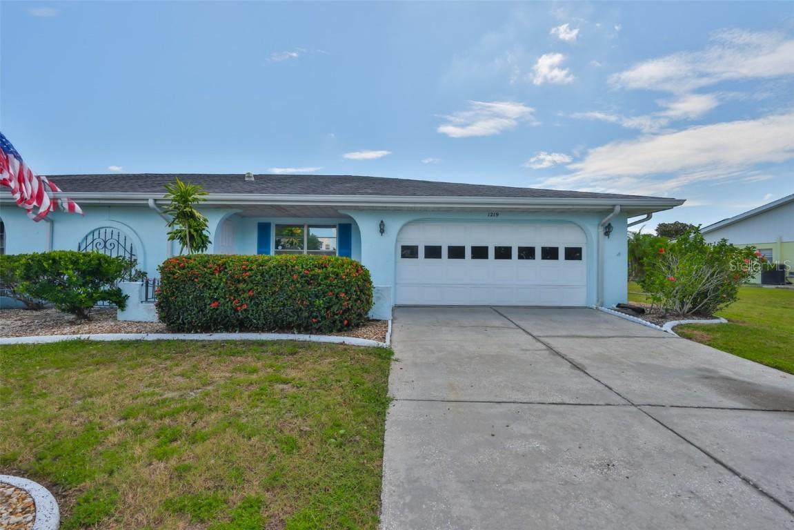 1219 Wild Feather Ln., Sun City Center, FL 33573