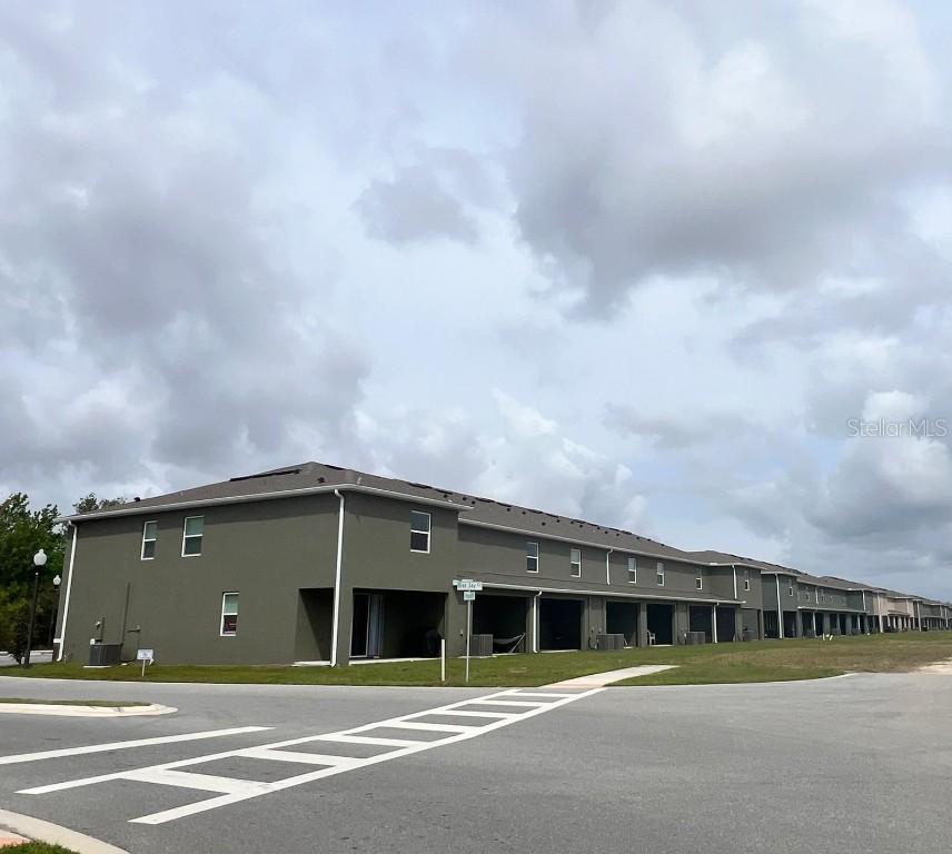 1045 Blue Jay Dr., Davenport, FL 33837