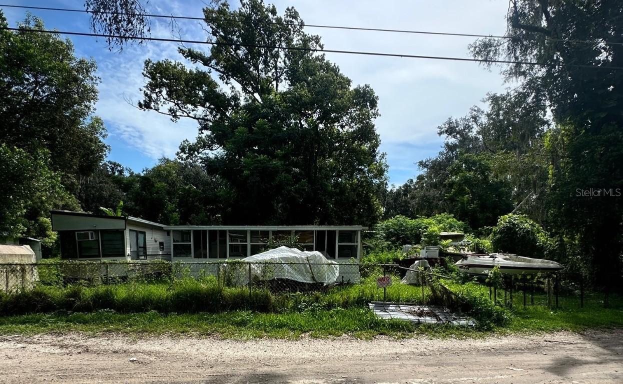Laun Pl., Lakeland, FL 33803