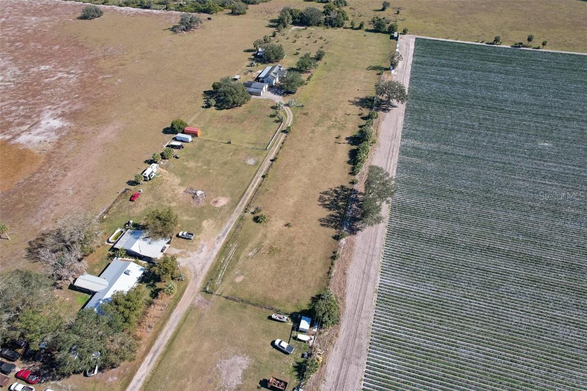 Maston Grove Ln., Dover, FL 33527
