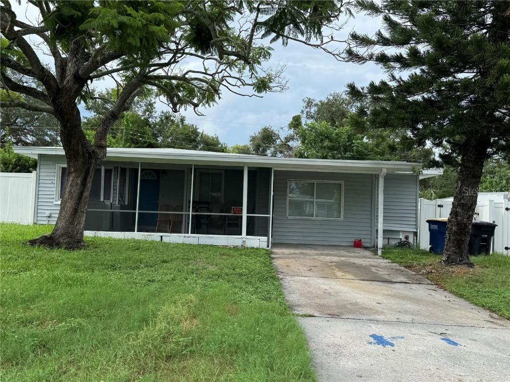 1308 Tuscola St., Clearwater, FL 33756