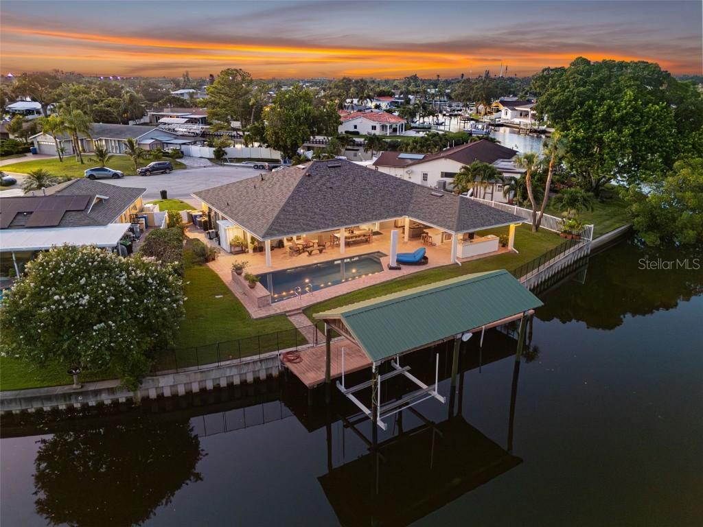 1497 47th Ave., St Petersburg, FL 33703