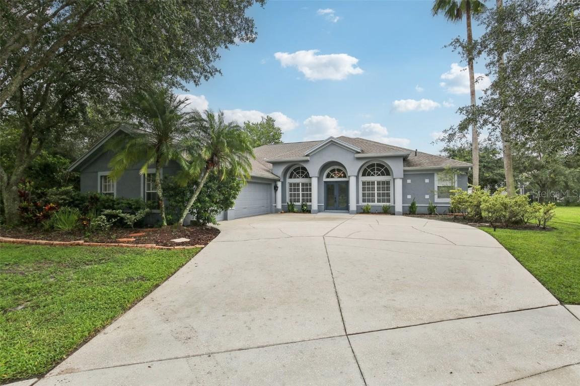 18301 Bankston Pl., Tampa, FL 33647