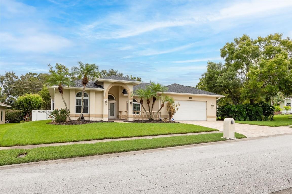 1988 Dunbrody Ct Ct., Dunedin, FL 34698