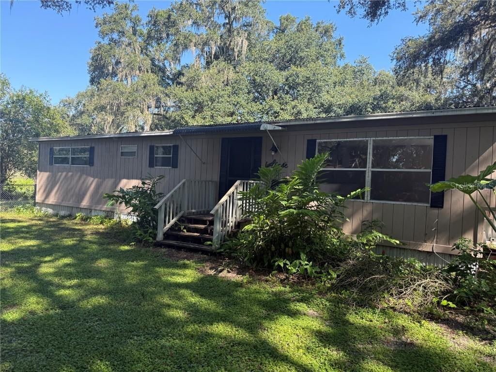 8351 Clara Dr., Zephyrhills, FL 33540