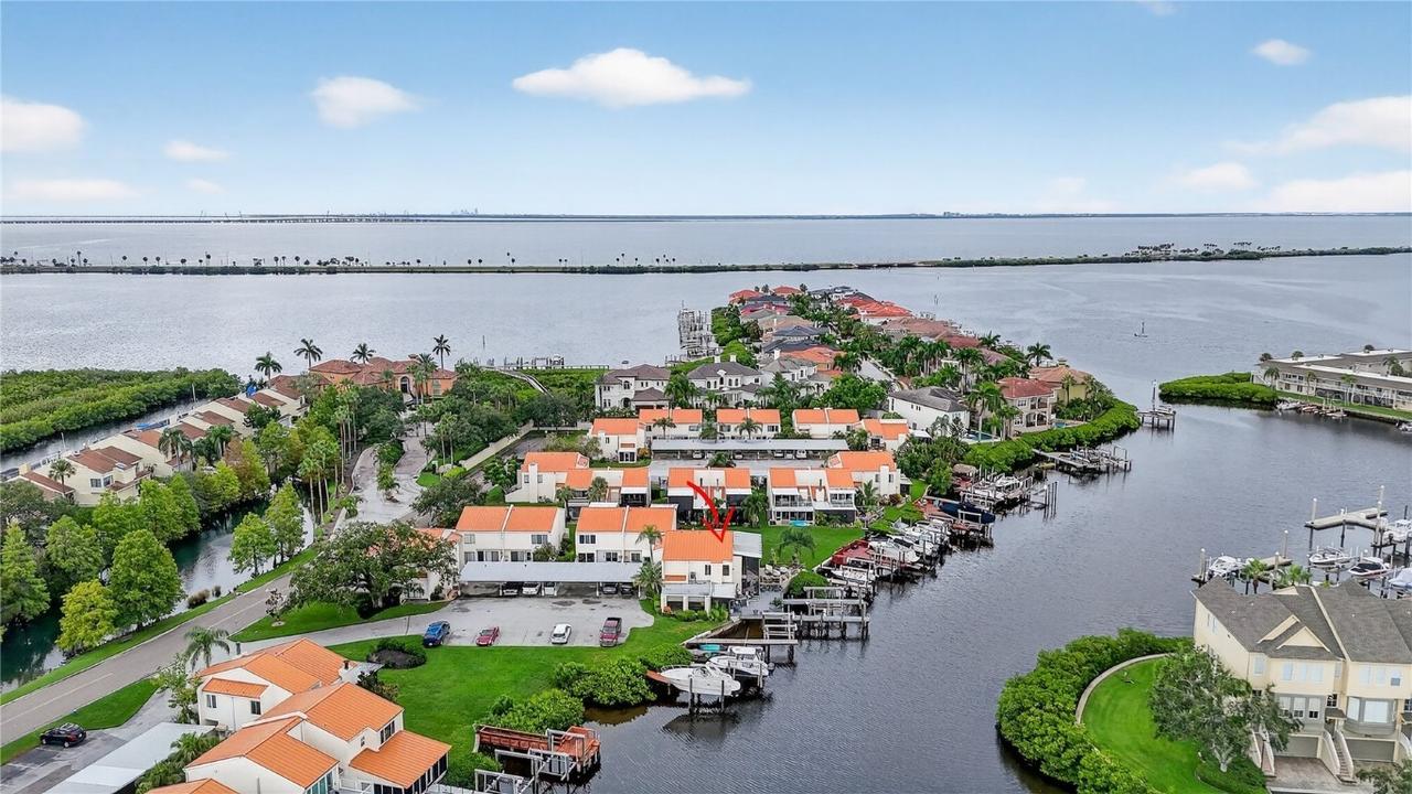 4201 Fogcutter Ct., Tampa, FL 33615