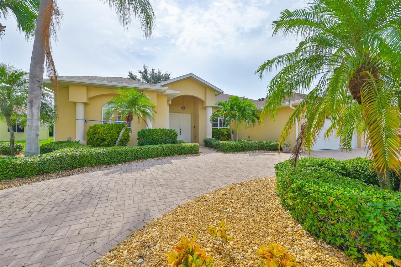 3723 Gaviota Dr., Sun City Center, FL 33573