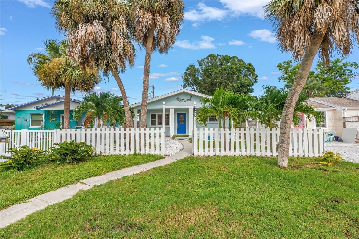 2926 57th St., Gulfport, FL 33707