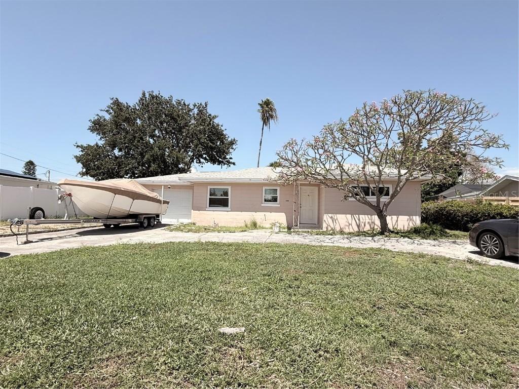 408 39th Ave., St Pete Beach, FL 33706
