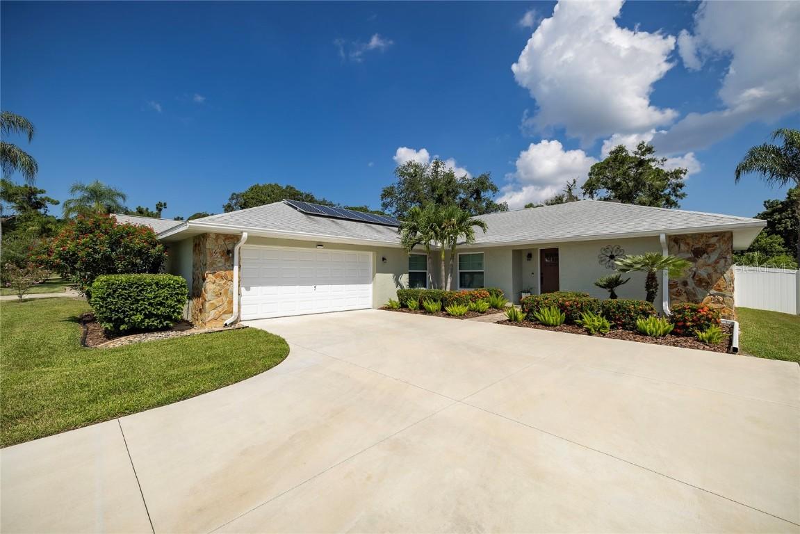 3438 Hyde Park Dr., Clearwater, FL 33761