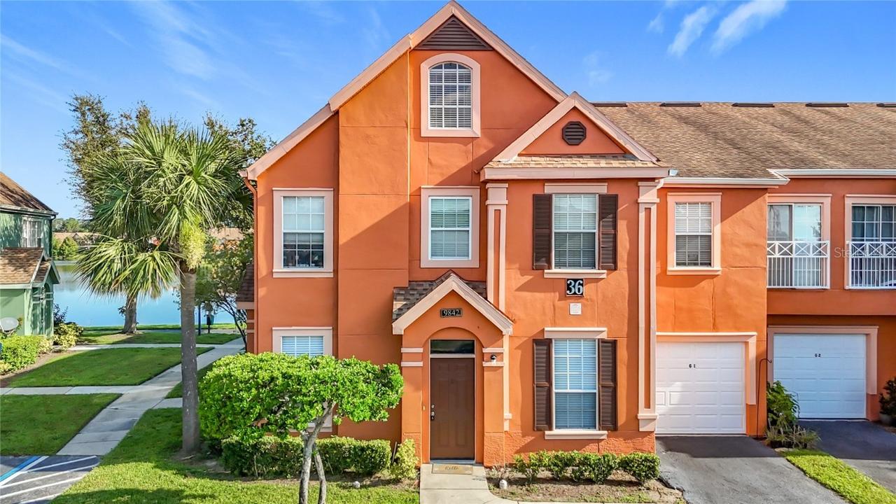 9842 Lake Chase Island Way #NA, Tampa, FL 33626
