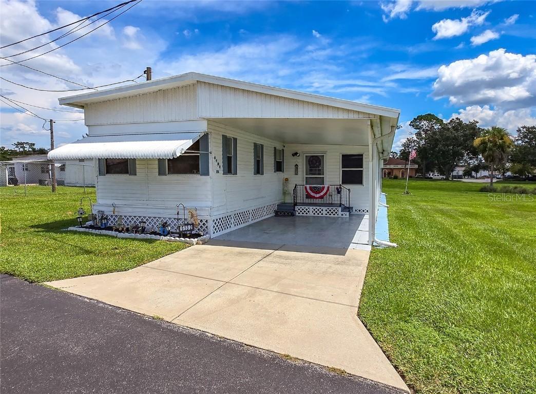 6132 Harriet St., Zephyrhills, FL 33542