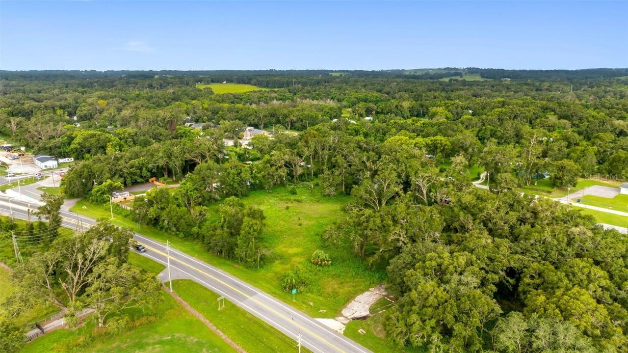 21109 Us Highway 98, Dade City, FL 33523