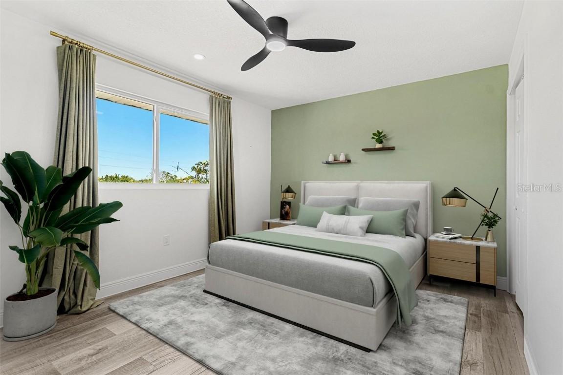 380 Colony Point Rd., St Petersburg, FL 33705