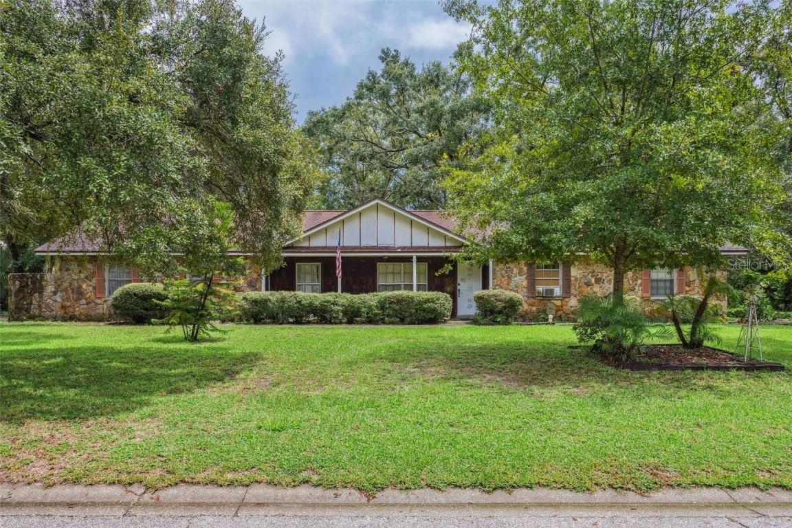 15509 Walden Ave., Tampa, FL 33618