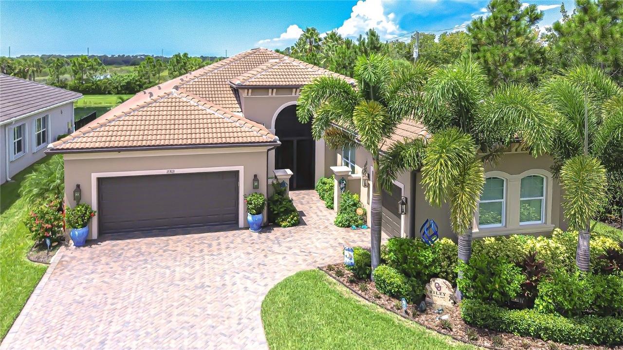 15303 Valencia Del Sol St., Wimauma, FL 33598